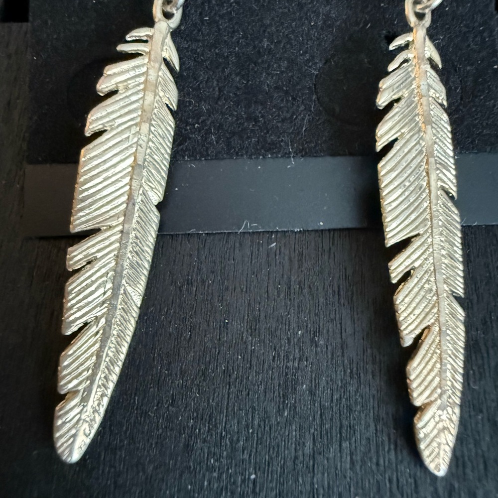 Silver tone Feather Earrings